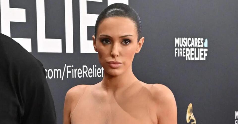 Bianca Censori S MOTHER Hits Out In Wake Of Daughter S Naked Grammys