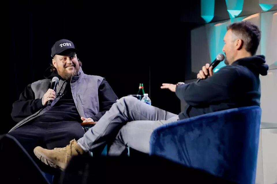 How Jelly Roll Ended Up Naked The Epic Night He First Met Eric Church