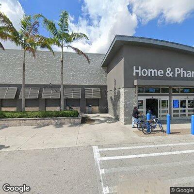 Man accused of assaulting pregnant partner at store