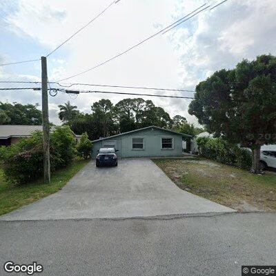 House fire near Pinegrove Avenue in Jupiter