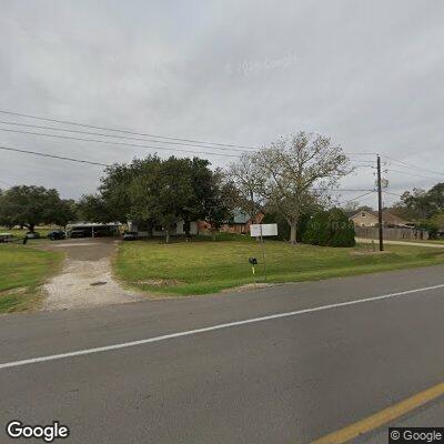 72-year-old man with stomach and back pain in Ganado