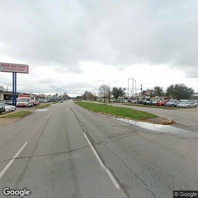 Person falls on Richmond Avenue in Houston