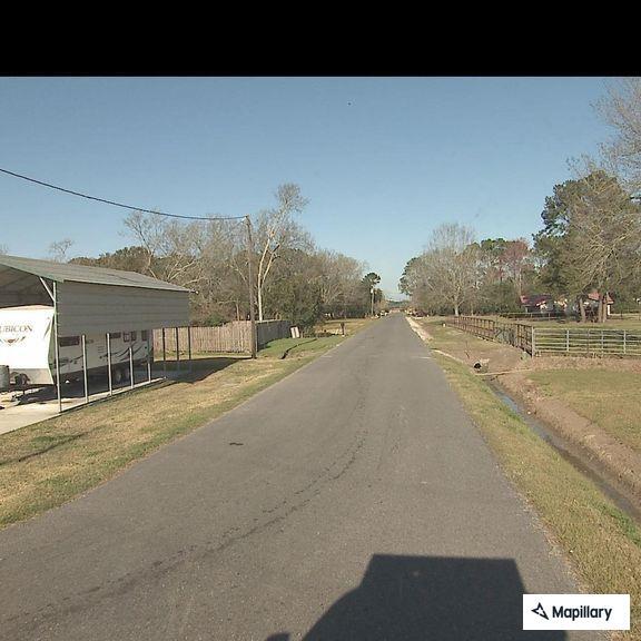 Wide-load trucks stuck near Texas Street block traffic