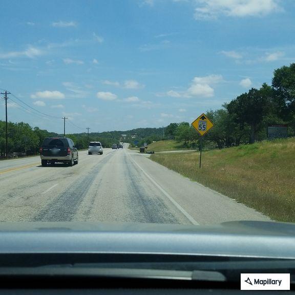 Southbound US 281 closed near Bulverde Crossing