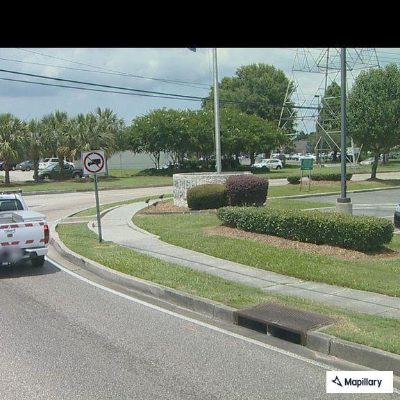 Traffic stop on black Toyota Tundra in Harvey