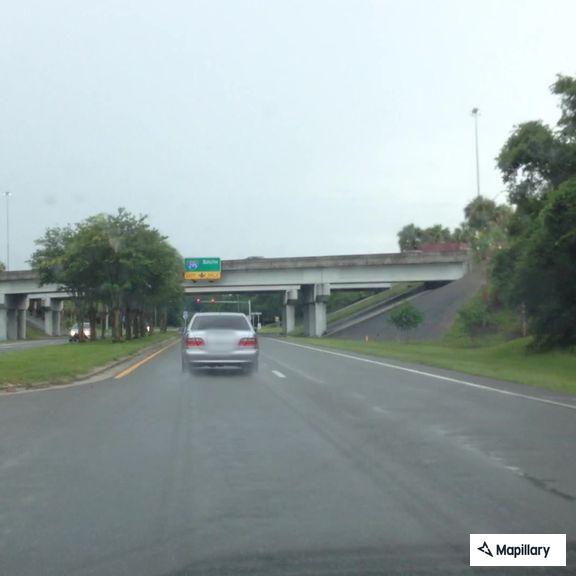 Traffic crash on Alta Drive near I-295 South
