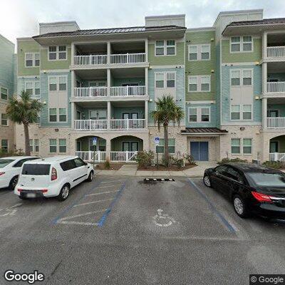 Citizen assisted with lift at apartment in Pensacola