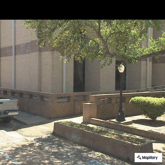 Loaded syringe found in restaurant parking lot