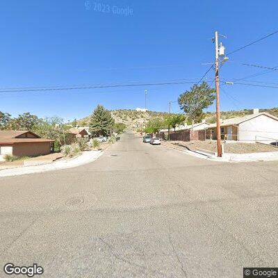 Bright handheld light reported on Stewart Street hill