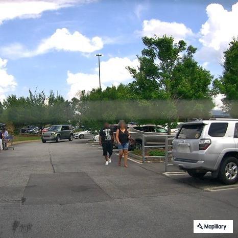 911 hang-up and open line at Sam's Club