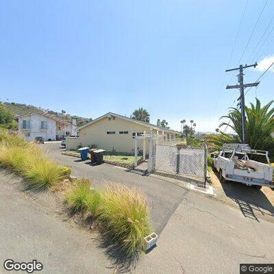 Person experiencing abdominal pain in San Clemente