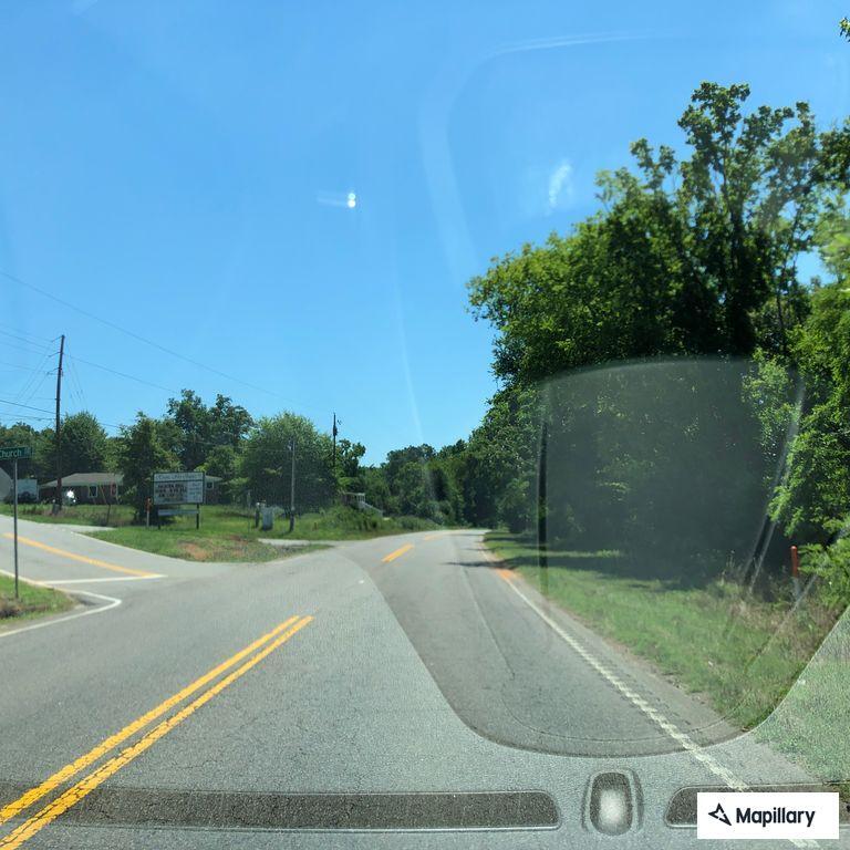 Three-car crash injures pregnant woman in Beech Island
