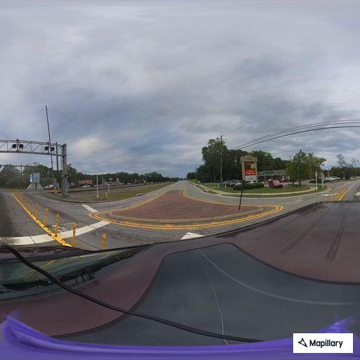 Three-car crash with injuries near Morrow intersection