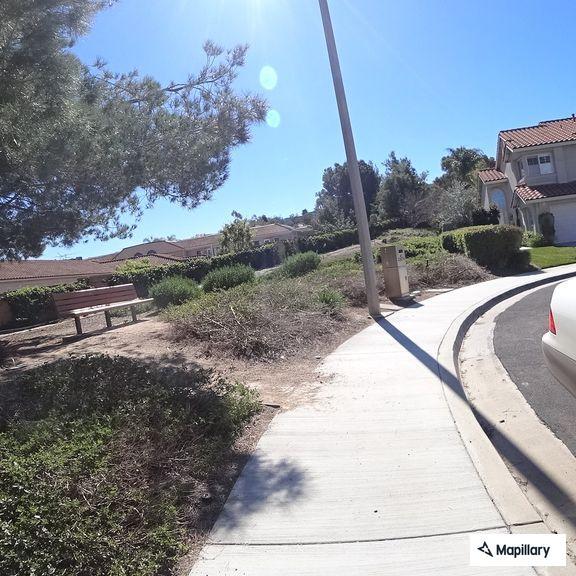 Person falls at El Toro Rd in Laguna Woods