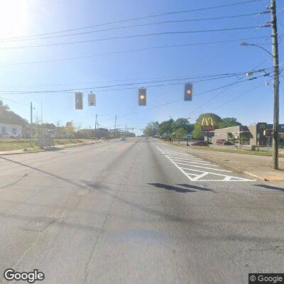 Woman with asthma has difficulty breathing at Jonesboro Rd