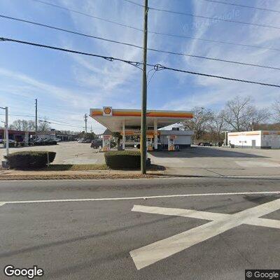 Person experiencing chest pains at Shell station
