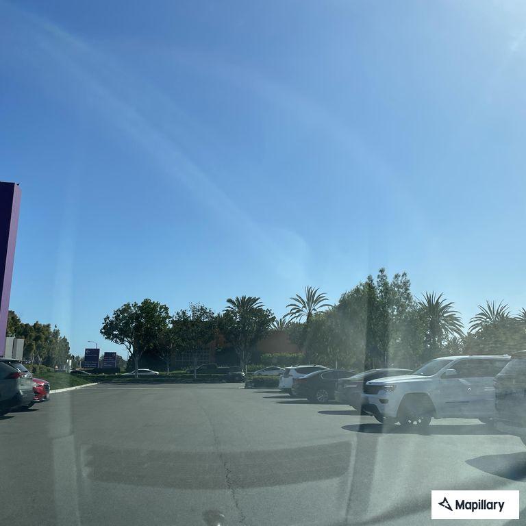 Chemical odor reported inside grocery store