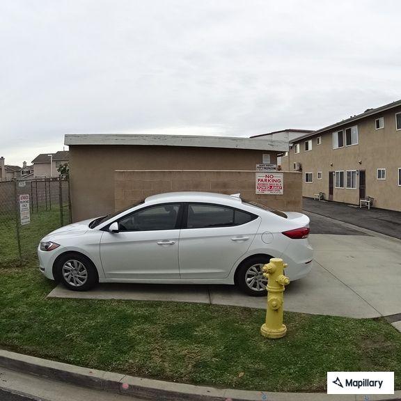 Person experiencing chest pain near Midway City