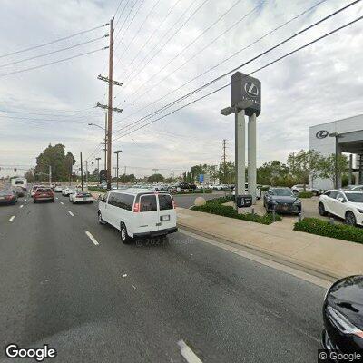 Woman screaming behind gas station on Beach Boulevard