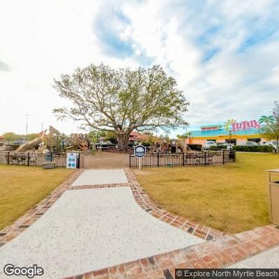Crash blocks entrance to Barefoot Landing