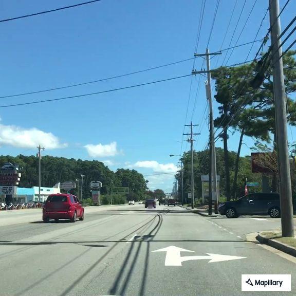 Six-car crash on Highway 17 bridge northbound
