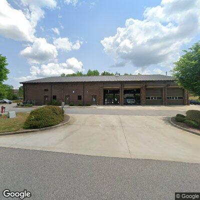 Woman gives birth in car arriving at EMS headquarters