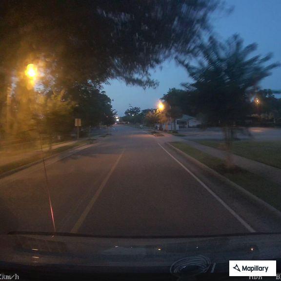Erratic sedan reported on River Road near Fonston