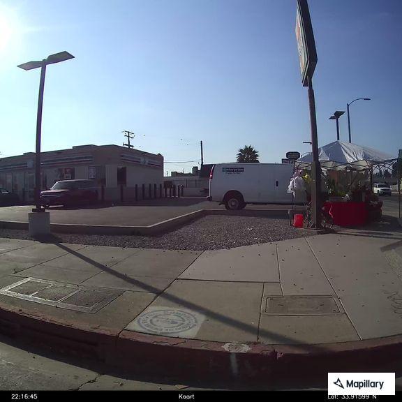 Minor traffic collision at El Segundo and Central
