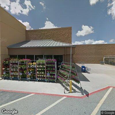 Elderly man fainting at Walmart in Athens