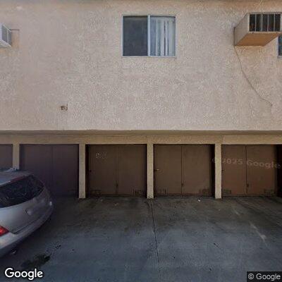 Person experiencing abdominal pain near South Gate