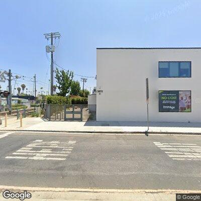 Person having a seizure near Degnan Boulevard in Los Angeles