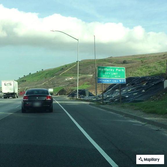 Debris blocking lanes on westbound 60 freeway