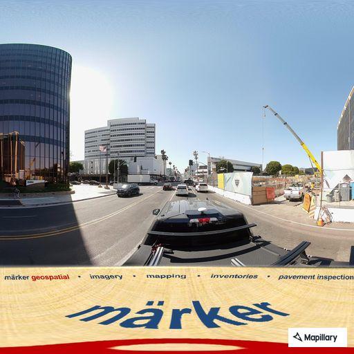 Suspicious person in mask at Wilshire and La Cienega