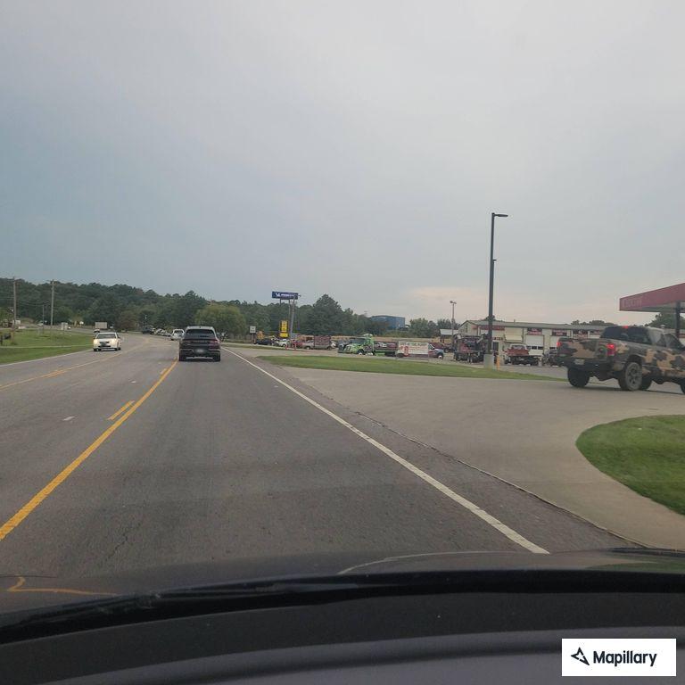 Father plans meeting at travel plaza for family issue