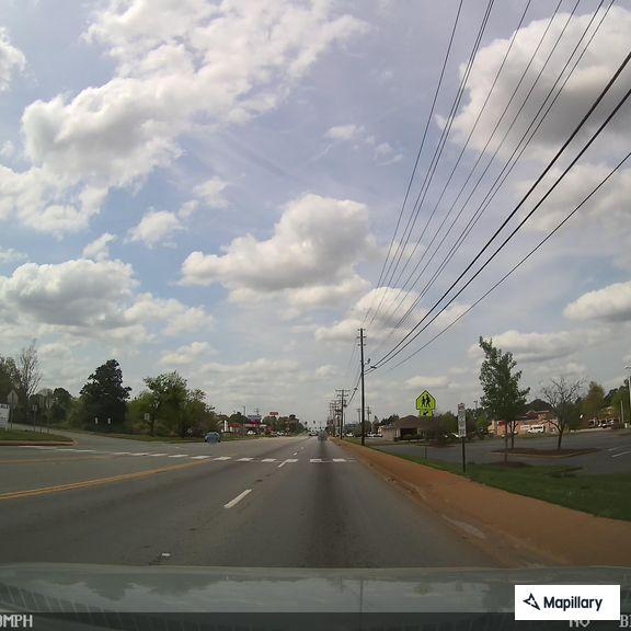 Crash with injuries on Highway 9 in Boiling Springs