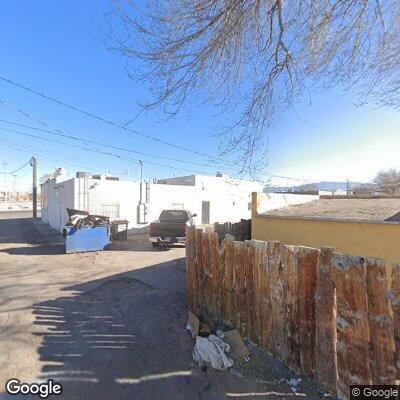Person experiencing chest pain and clammy sweats in Albuquerque