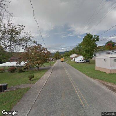 Person behaving erratically near Circle and Tall Streets