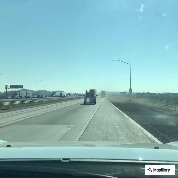 Reckless driver brake checking cars on I-5