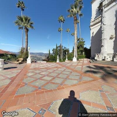 Person experiencing heart problems at Hearst Castle
