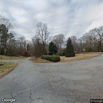 Person suffering chest pain on Valley Rd in Thomasville