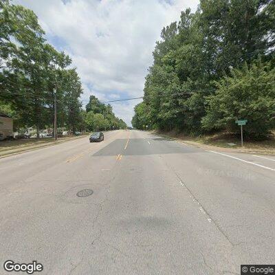 Foxes in roadway creating traffic hazard
