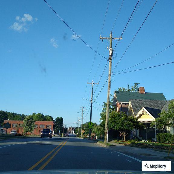 Broken-down truck causing traffic backup at intersection