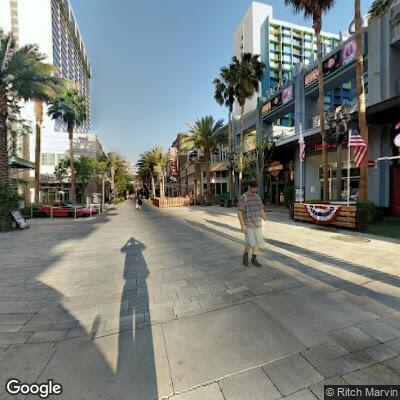 Taxi involved in hit-and-run on Las Vegas Boulevard