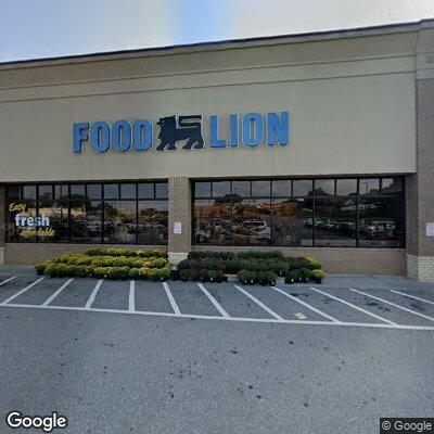 Traffic stop related to felony warrant near Food Lion