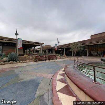 Elderly man falls and hits head at Del Monte Center