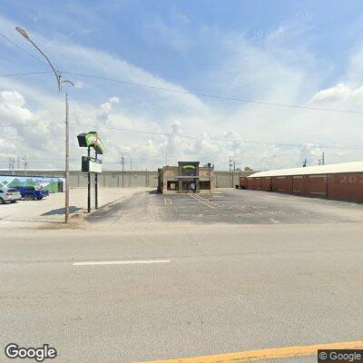 Suspicious person walking near restaurant in Vinita