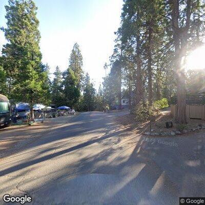 Boat taking on water at Shaver Lake with civilians aboard