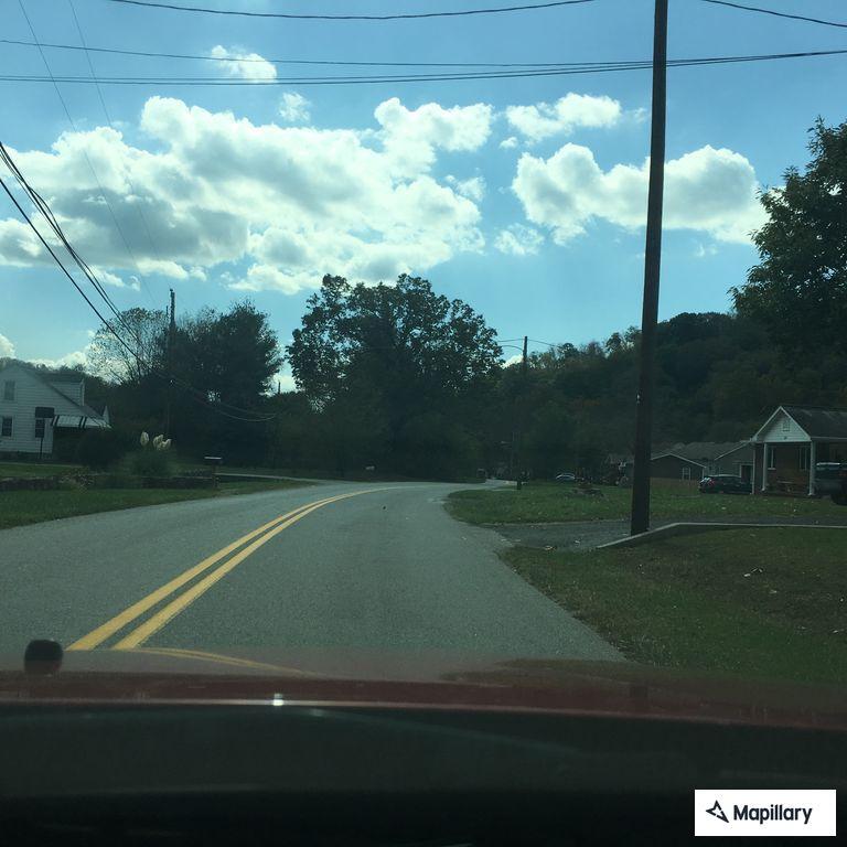 Male falls at home, needs lift assist in Pembroke