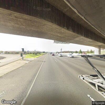 Jackknifed big rig blocks lane on westbound 580