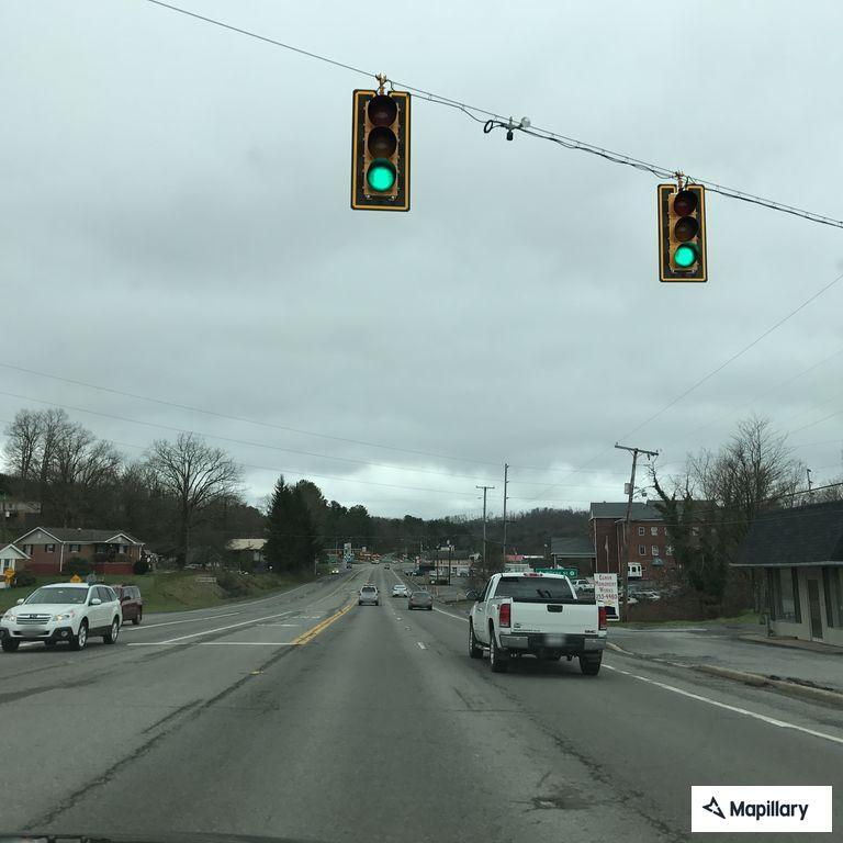 Reckless driver in white Jeep on Robert C Byrd Drive